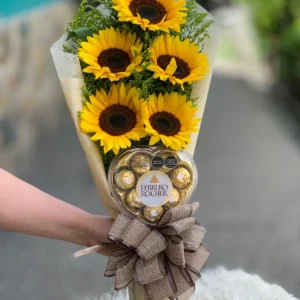 Ramillete en girasoles y caja Corazon Ferrero Rocher